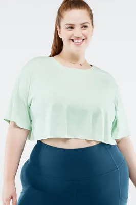 Fabletics Blake Ultra Cropped Short-Sleeve Tee Womens plus Size