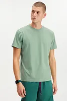 Fabletics Men The 24-7 Tee male Bright Agave Size