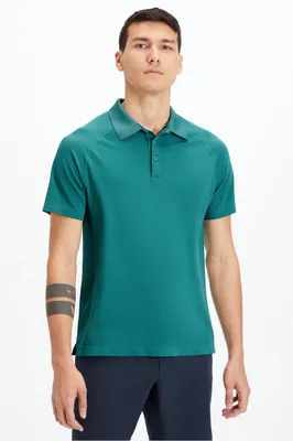 Fabletics Men The Training Day Polo male Soft Pine Size