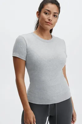 Fabletics She Can Do Anything Tee Womens Medium Heather Grey Size