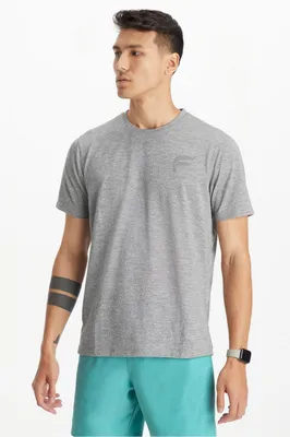 Fabletics Men The Front Row Graphic Tee male Grey Heather Fast Silicone Graphic Logo Size