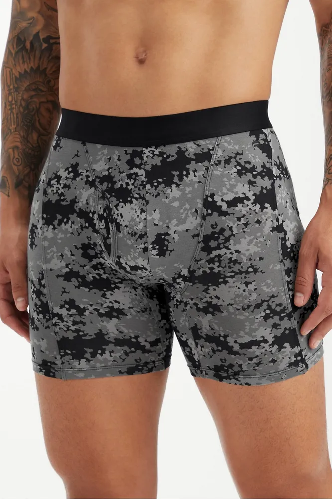 Fabletics Men The 24-7 Boxer Brief male Black Nueue Camo Size