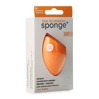 Real Techniques® Miracle Powder Sponge