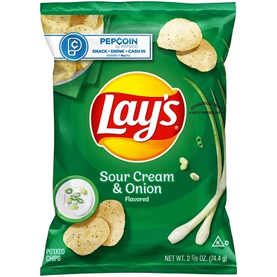 lay's® sour cream & onion potato chips 2.6oz
