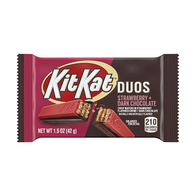 kit kat® duos strawberry + dark chocolate candy bar 1.5oz