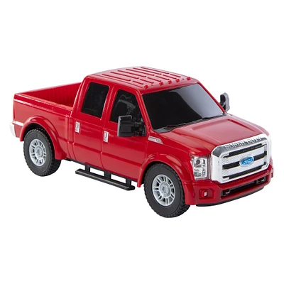 1:24 ford® F-350 super duty platinum friction truck