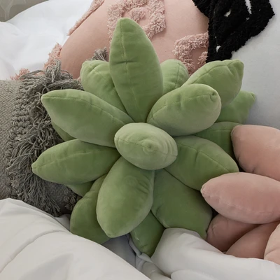 3D succulent pillow 13.5in