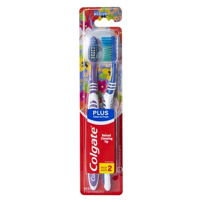 colgate® plus clean & fresh medium toothbrushes 2-count