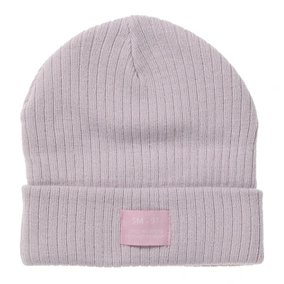 lightweight beanie with patch