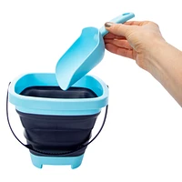 Collapsible Bucket With Shovel 8.5in x 6in