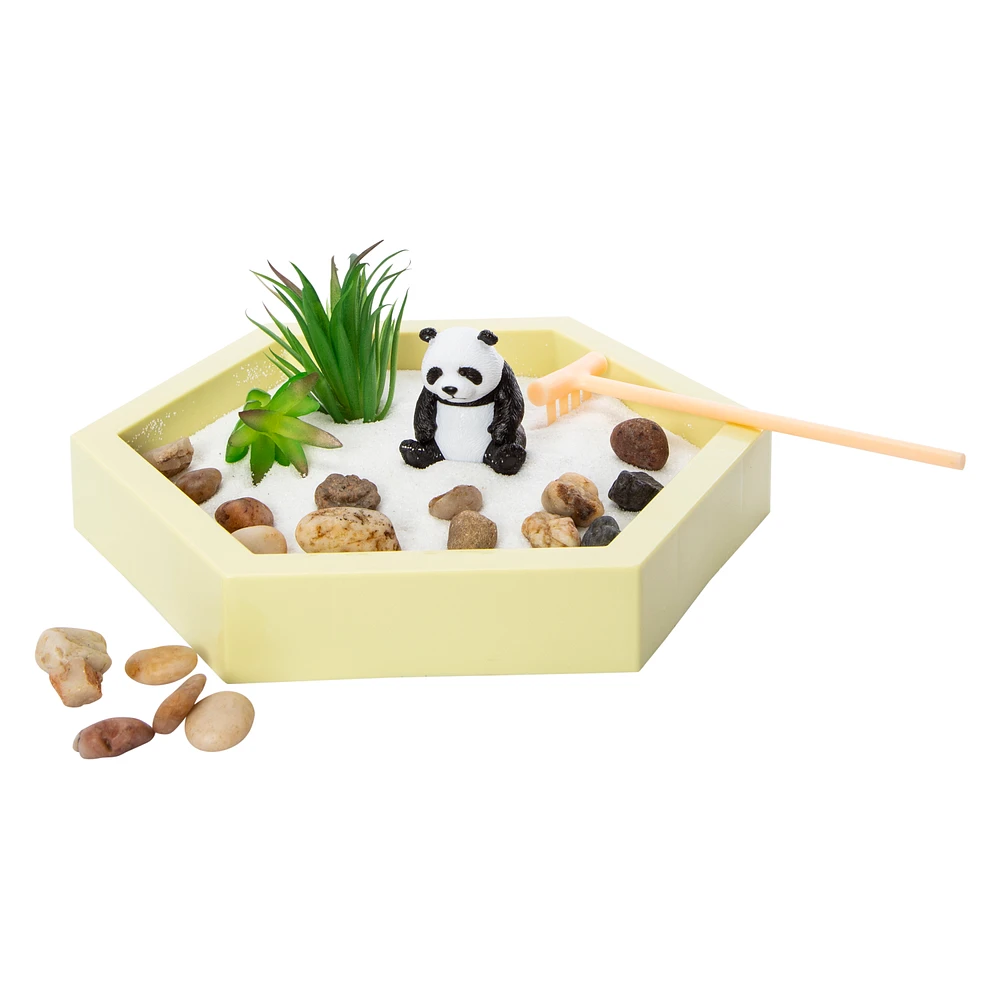 Panda Zen Garden 7in x 8in