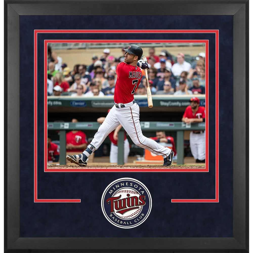 Minnesota Twins Deluxe 16" x 20" Horizontal Photograph Frame