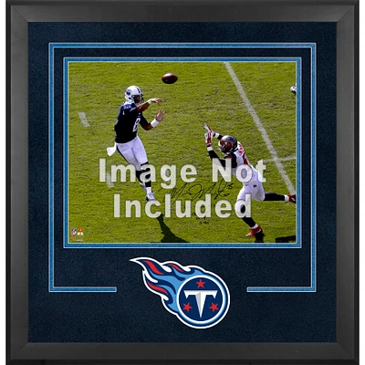 Tennessee Titans Deluxe 16'' x 20'' Horizontal Photograph Frame with Team Logo