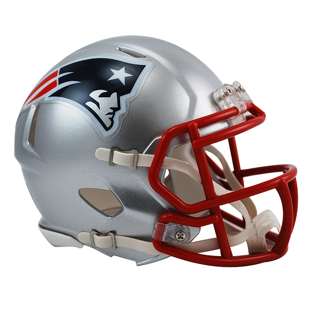 Riddell New England Patriots Revolution Speed Mini Football Helmet