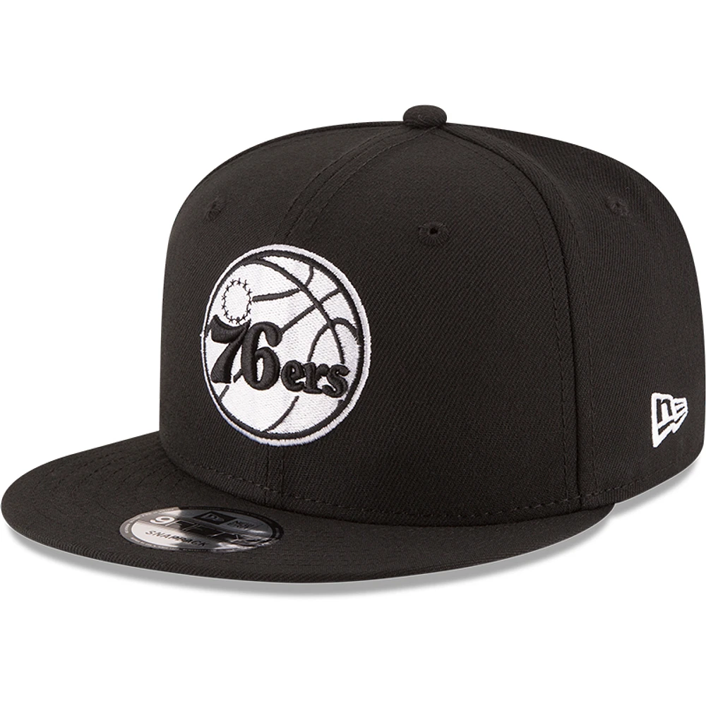 Men's New Era Black Philadelphia 76ers Black & White Logo 9FIFTY Adjustable Snapback Hat