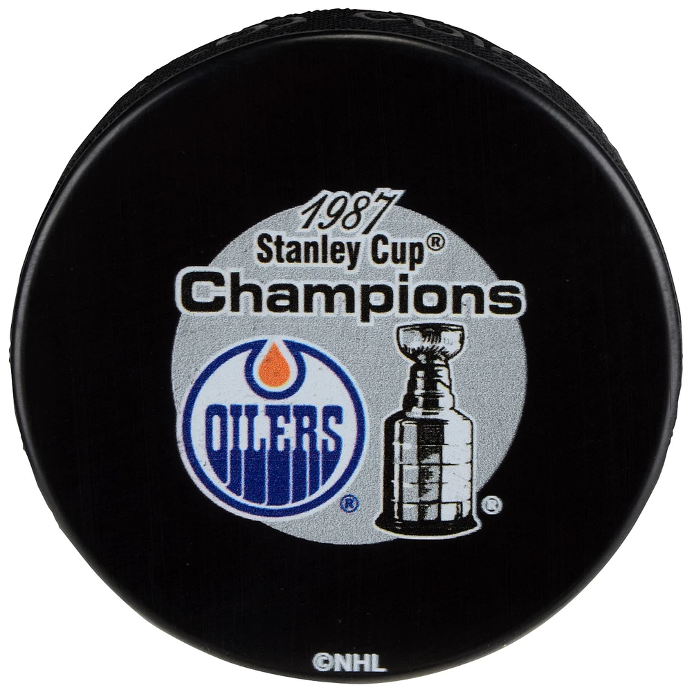 Edmonton Oilers Unsigned Stanley Cup Champions Logo Hockey Puck