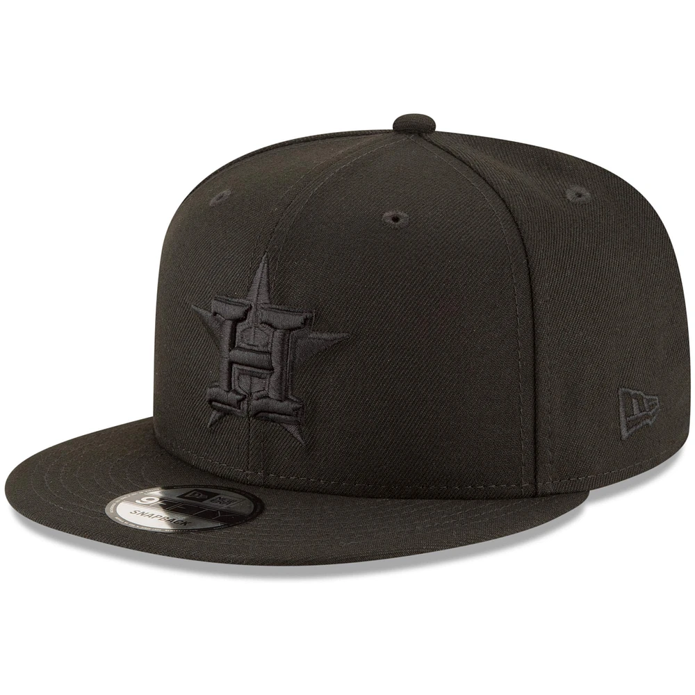 Houston Astros New Era Black on Black 9FIFTY Team Snapback Adjustable Hat - Black