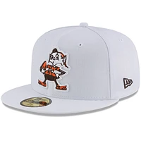 Men's New Era White Cleveland Browns Throwback Logo Omaha 59FIFTY Fitted Hat