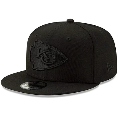 Men's New Era Black Kansas City Chiefs Black On Black 9FIFTY Adjustable Hat