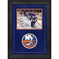 New York Islanders 8'' x 10'' Deluxe Horizontal Photograph Frame with Team Logo
