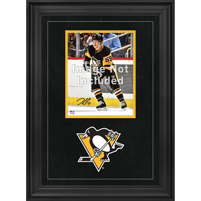 Pittsburgh Penguins 8'' x 10'' Deluxe Vertical Photograph Frame with Team Logo