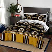The Northwest Company Boston Bruins 5-Piece Queen Bed in a Bag Set
