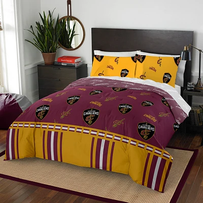 The Northwest Company Cleveland Cavaliers 5-Piece Full Bed in a Bag Set