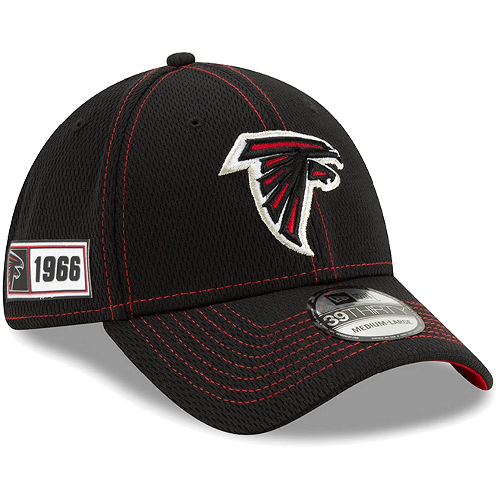 Men's New Era Black Atlanta Falcons 2019 NFL Sideline Road Official 39THIRTY Flex Hat