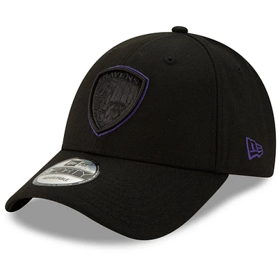 Men's New Era Black Baltimore Ravens Alternate Logo Momentum 9FORTY Adjustable Snapback Hat