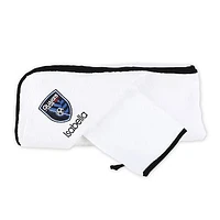 Infant White San Jose Earthquakes Personalized Hooded Towel & Mitt Set