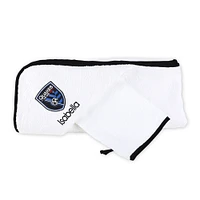 Infant White San Jose Earthquakes Personalized Hooded Towel & Mitt Set