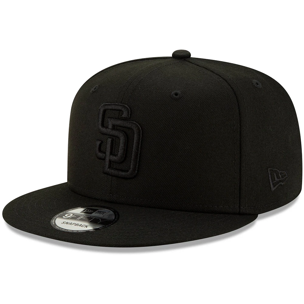 San Diego Padres New Era Black on Black 9FIFTY Snapback Adjustable Hat - Black