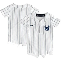 Newborn & Infant Nike  White New York Yankees Official Jersey - Romper