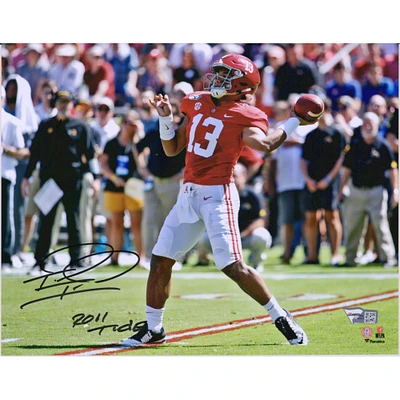 Tua Tagovailoa Alabama Crimson Tide Autographed 8" x 10" Passing Photograph with "Roll Tide" Inscription