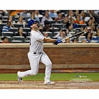 Pete Alonso New York Mets Unsigned Home Run Hit vs. Atlanta Braves Photograph