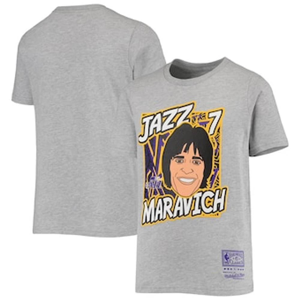 Youth Mitchell & Ness Pete Maravich Heathered Gray New Orleans Jazz Hardwood Classics King of the Court Player T-Shirt