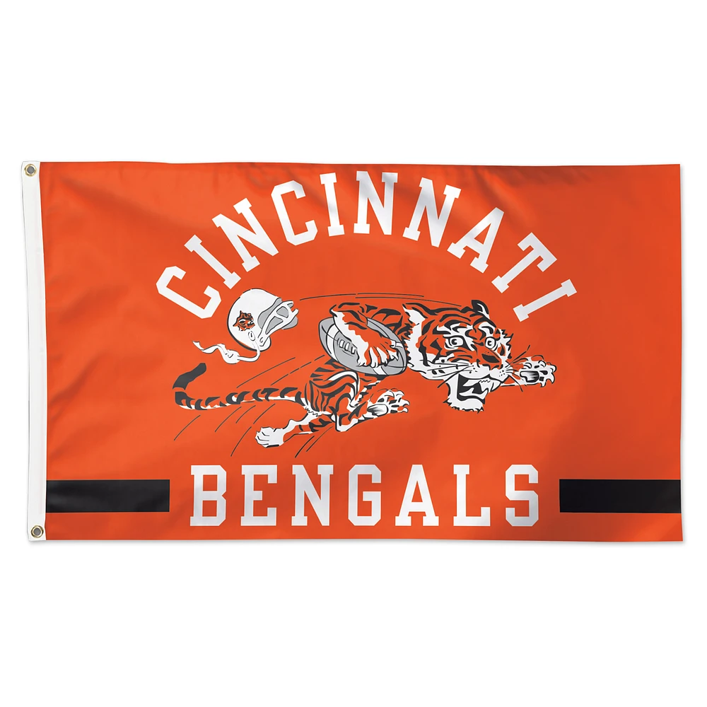 WinCraft Cincinnati Bengals 3' x 5' Classic Logo 1-Sided Deluxe Flag