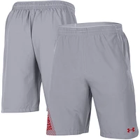 Men's Under Armour Gray Wisconsin Badgers 2021 Sideline Woven Shorts