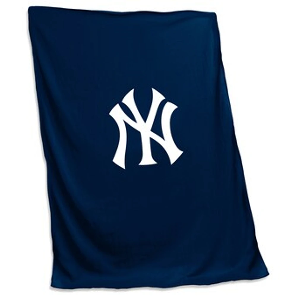 New York Yankees 54'' x 84'' Sweatshirt Blanket