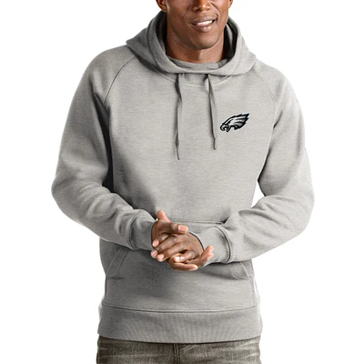 Men's Antigua Heathered Gray Philadelphia Eagles Logo Victory Pullover Hoodie