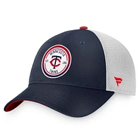 Men's Fanatics Navy/White Minnesota Twins Iconic Circle Patch Trucker Snapback Hat