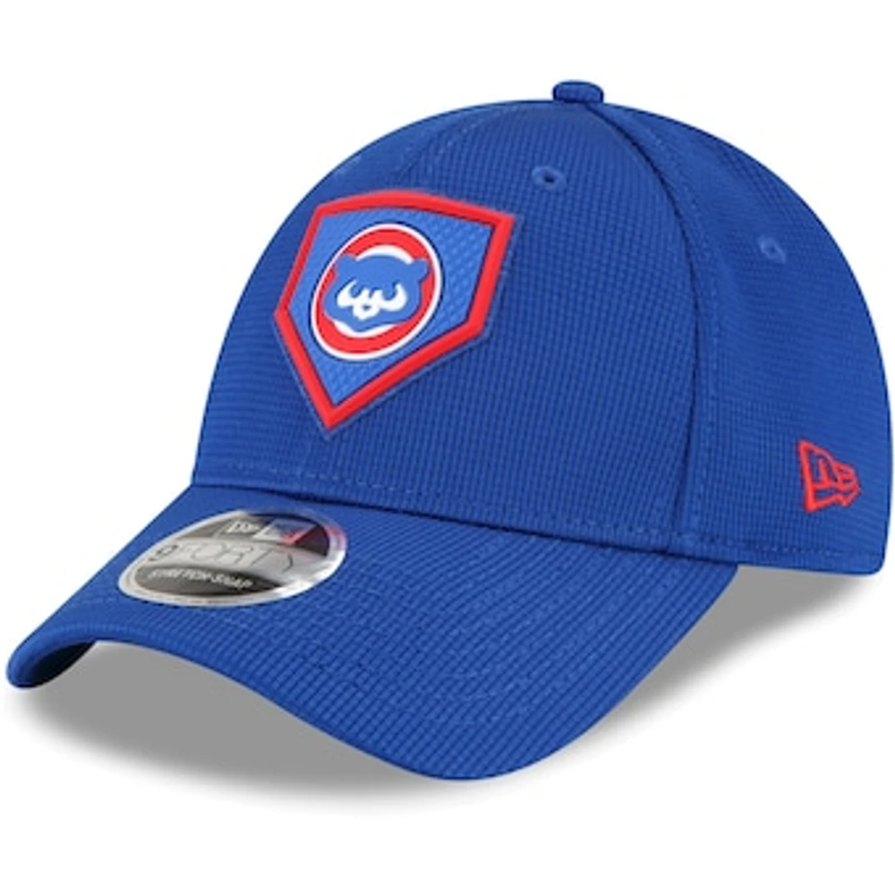 Men's New Era Royal Chicago Cubs 2022 Clubhouse 9FORTY Snapback Hat