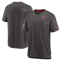 Men's Nike Pewter Tampa Bay Buccaneers Sideline Coach Chevron Lock Up Logo V-Neck Performance T-Shirt