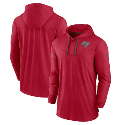 Men's Nike Red Tampa Bay Buccaneers Sideline Pop Performance - Pullover Hoodie