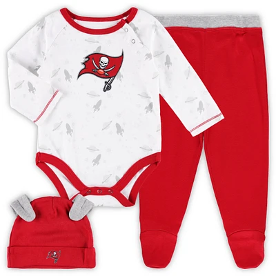 Newborn & Infant White/Red Tampa Bay Buccaneers Dream Team Bodysuit Pants Hat Set