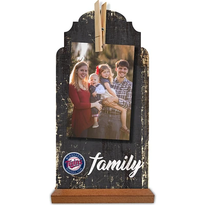 Minnesota Twins 6'' x 12'' Family Clothespin Sign