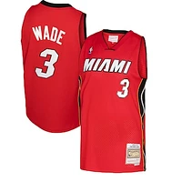 Men's Mitchell & Ness Dwyane Wade Red Miami Heat 2005/06 Hardwood Classics Swingman - Jersey