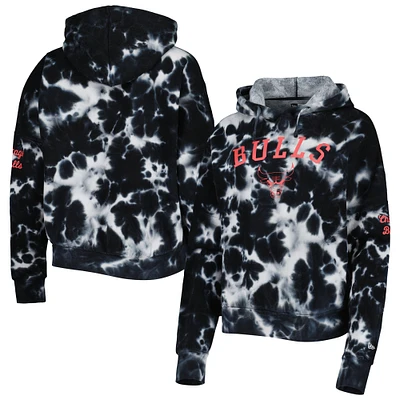 Women's New Era Black Chicago Bulls Brushed Cotton Tie-Dye Pullover Hoodie