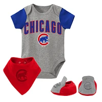 Newborn & Infant Heathered Gray Chicago Cubs Three-Piece Bodysuit Bib Bootie Set