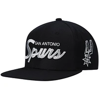 Men's Mitchell & Ness Black San Antonio Spurs Hardwood Classics Script 2.0 Snapback Hat